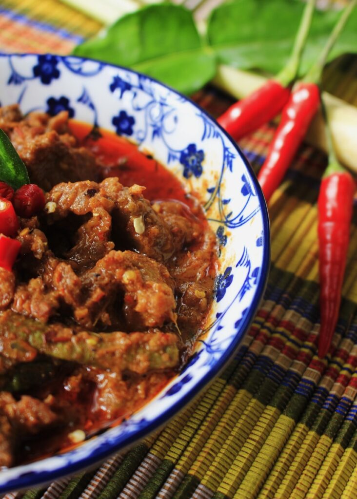 uses of desiccated coconut in Indonesian cuisine, as main seasoning for Rendang